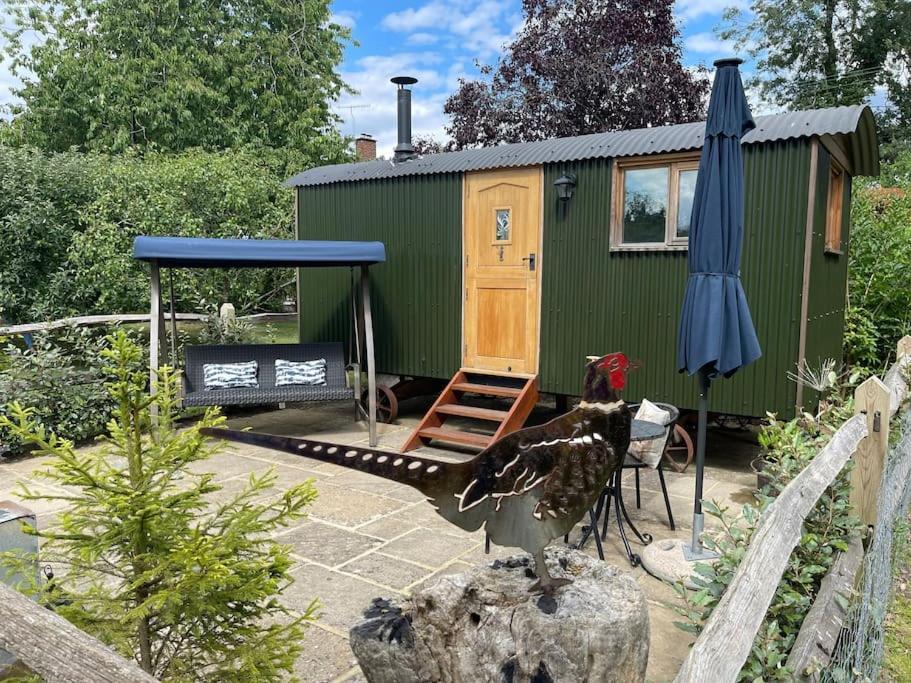 Forest View Shepherd Hut Ewhurst Exterior foto